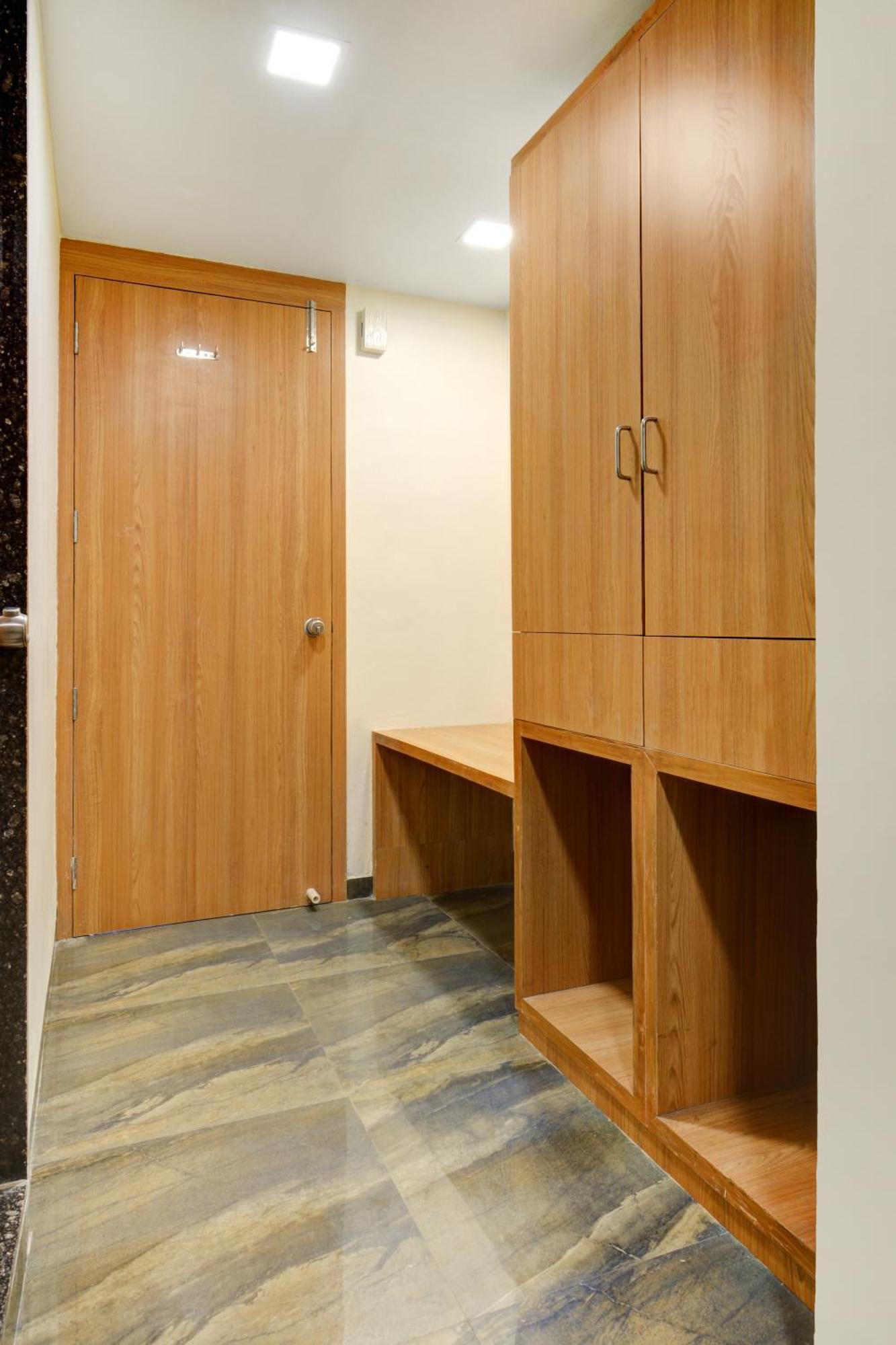 Hotel Desert Inn Tharad 외부 사진