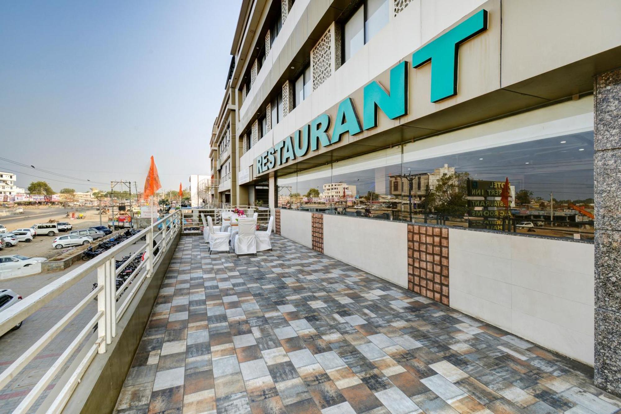 Hotel Desert Inn Tharad 외부 사진