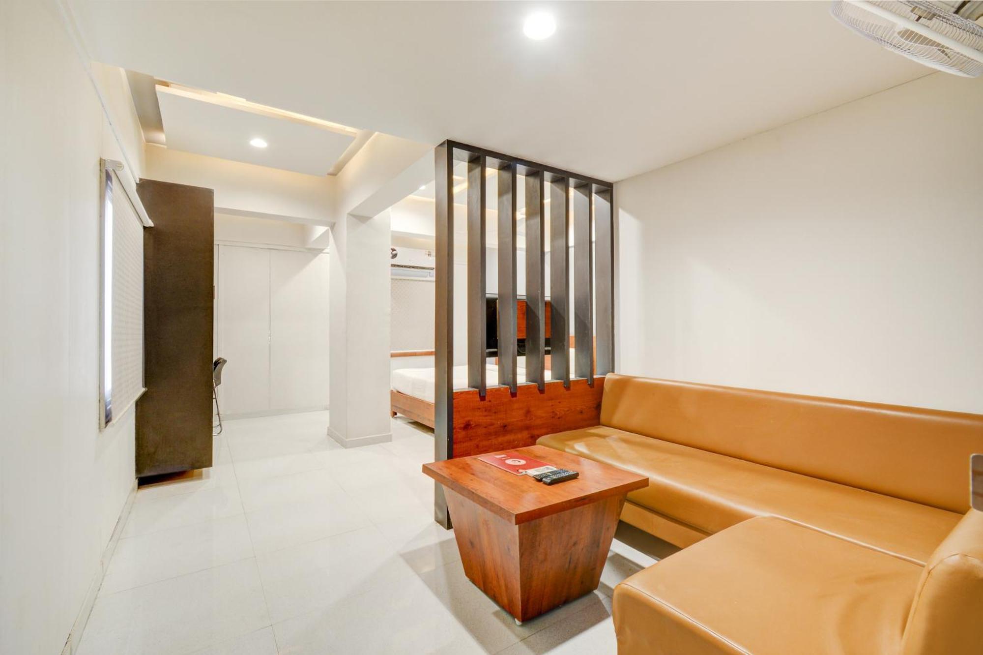 Hotel Desert Inn Tharad 외부 사진